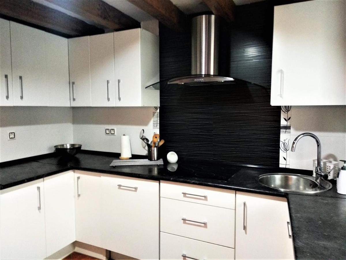 Casa Rural Madera Y Sal Salinas de Anana المظهر الخارجي الصورة